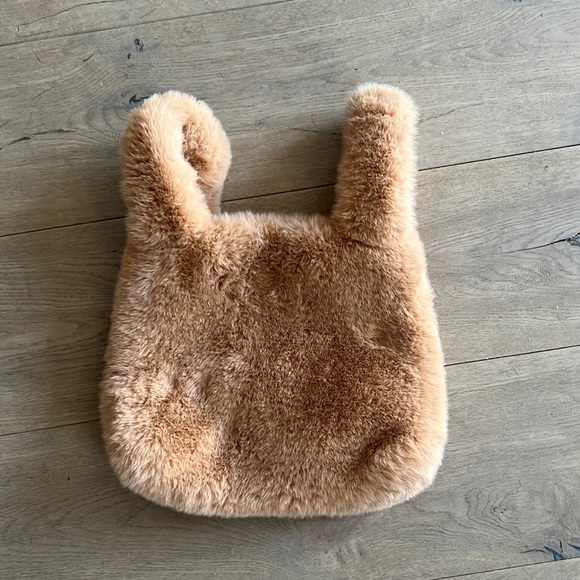Purse - Picture 1 of 5